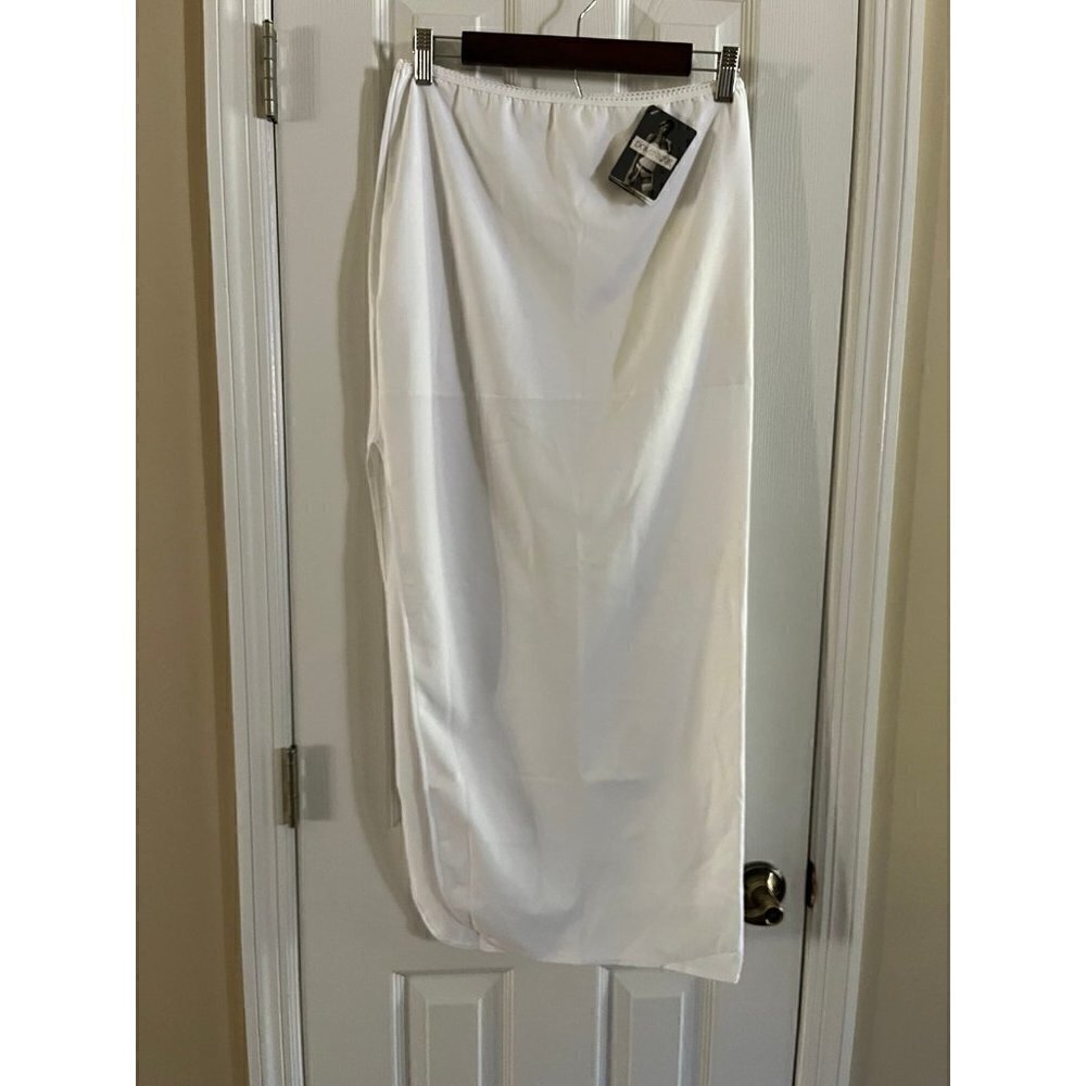 Dominique Wedding Dress Slip NWT style 7218